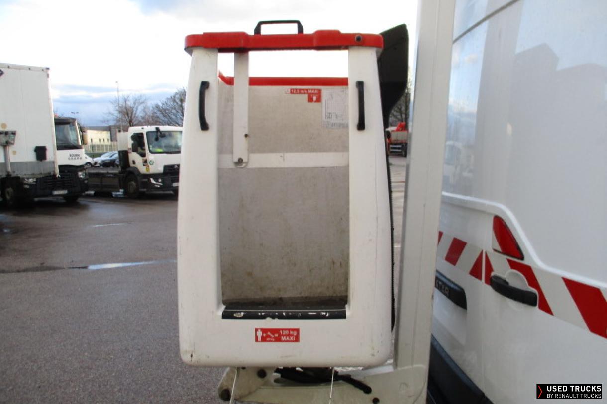 Renault Trucks Master 
