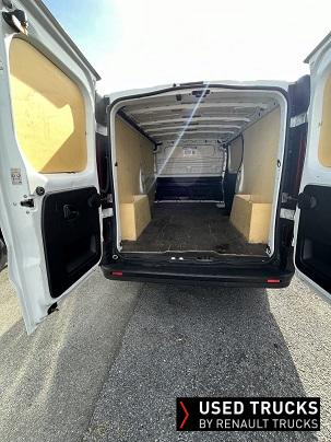 Renault Trafic
                                            120