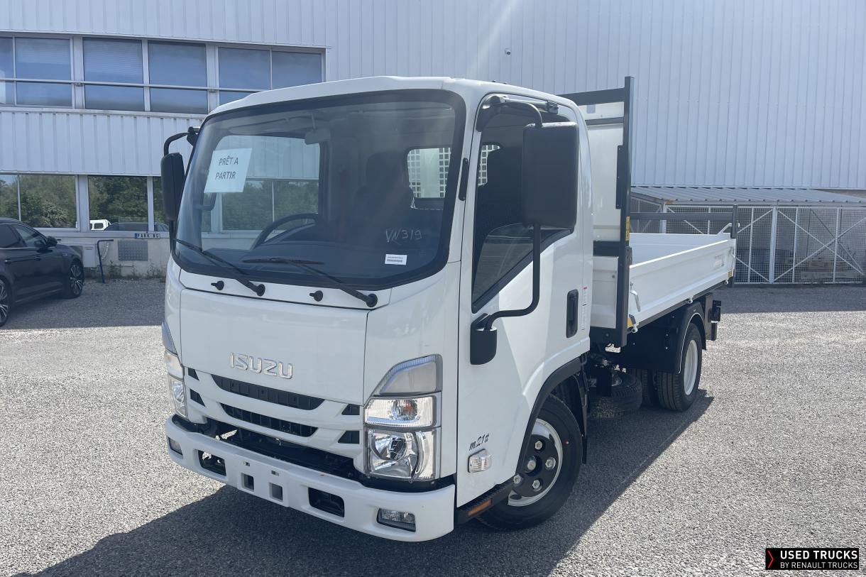 Isuzu M21
                                            120