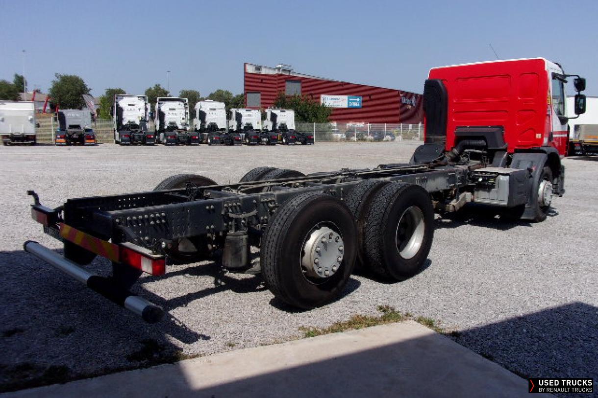 Renault D Wide 320
