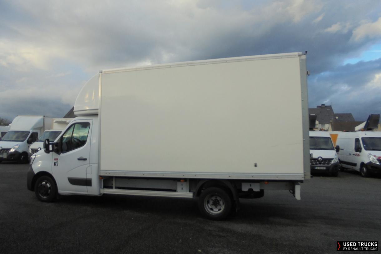 Renault Trucks Master 165