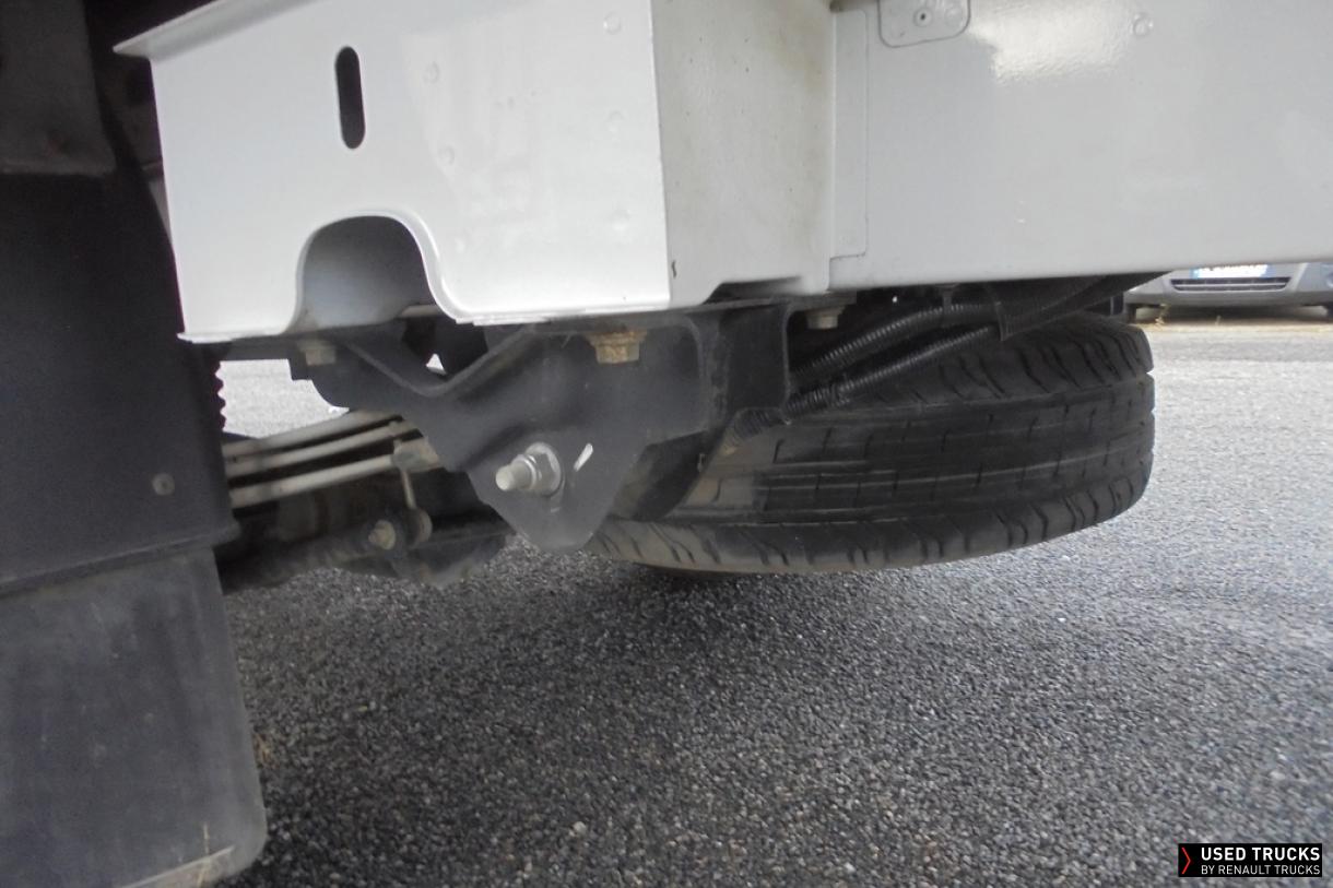 Renault Trucks Master 165