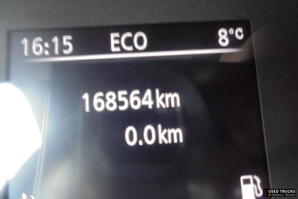 Renault Trucks Master 165