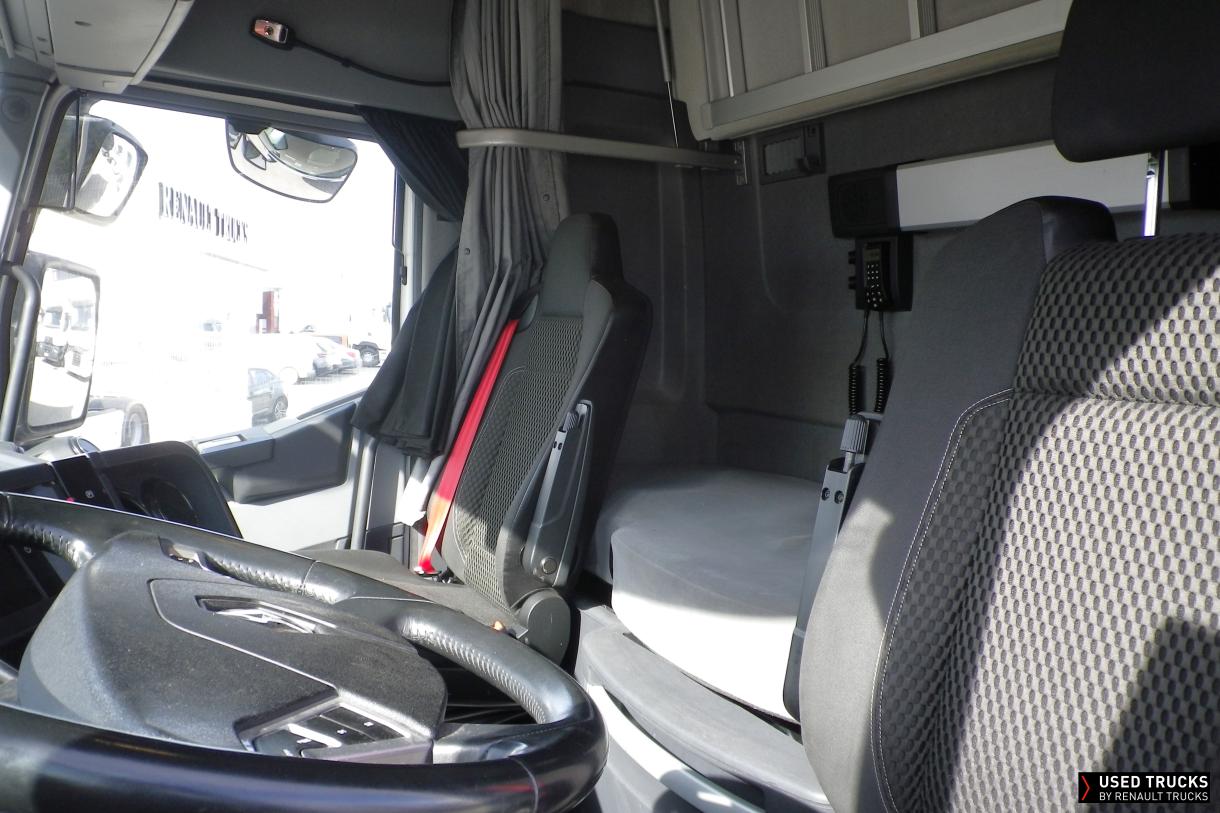 Renault Trucks T High 520