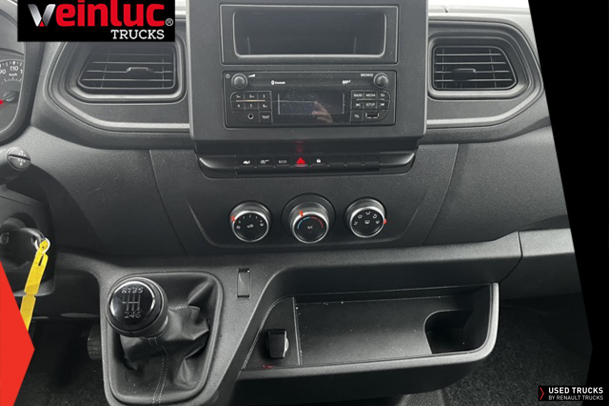 Nissan Interstar 145