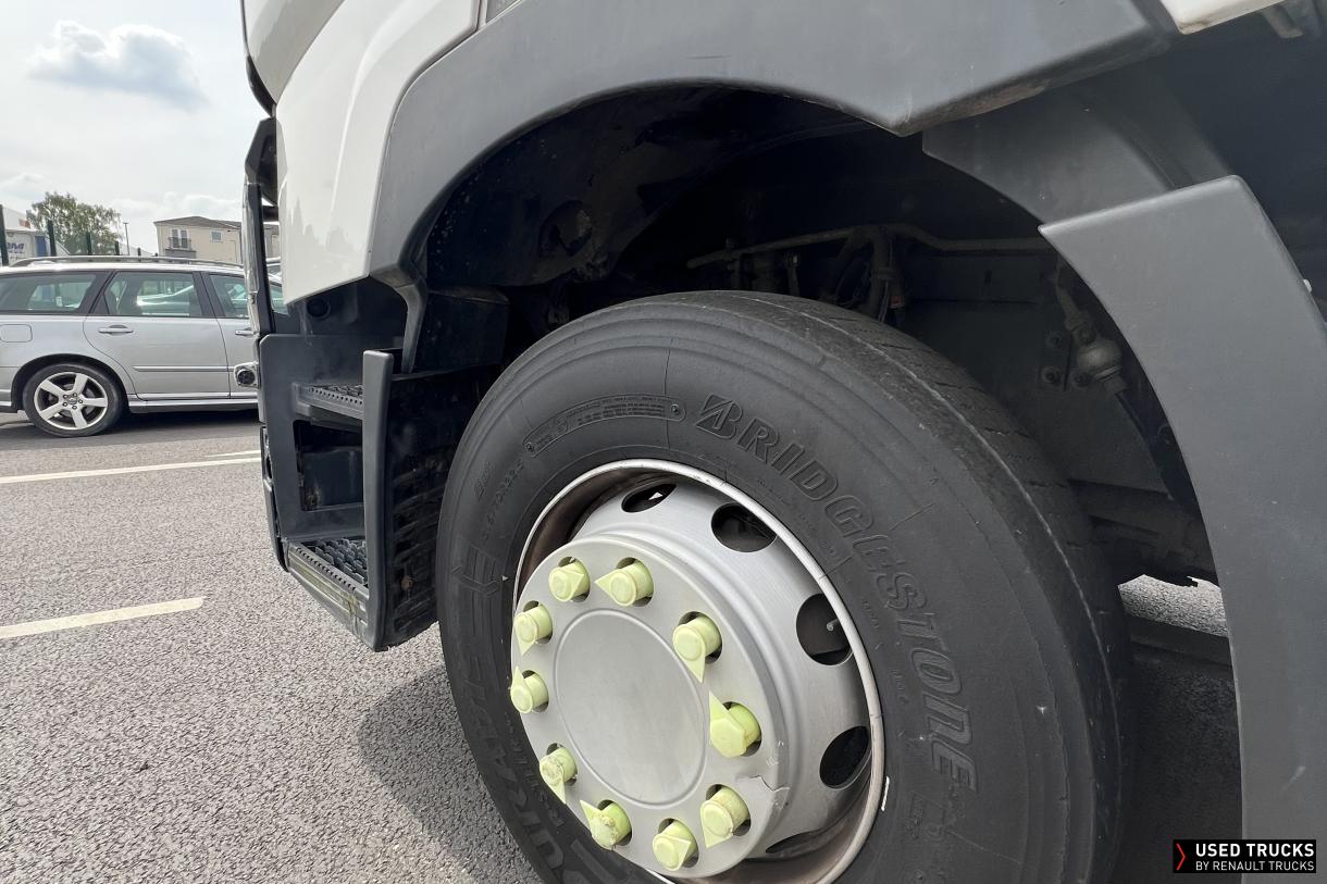 Renault Trucks T 480