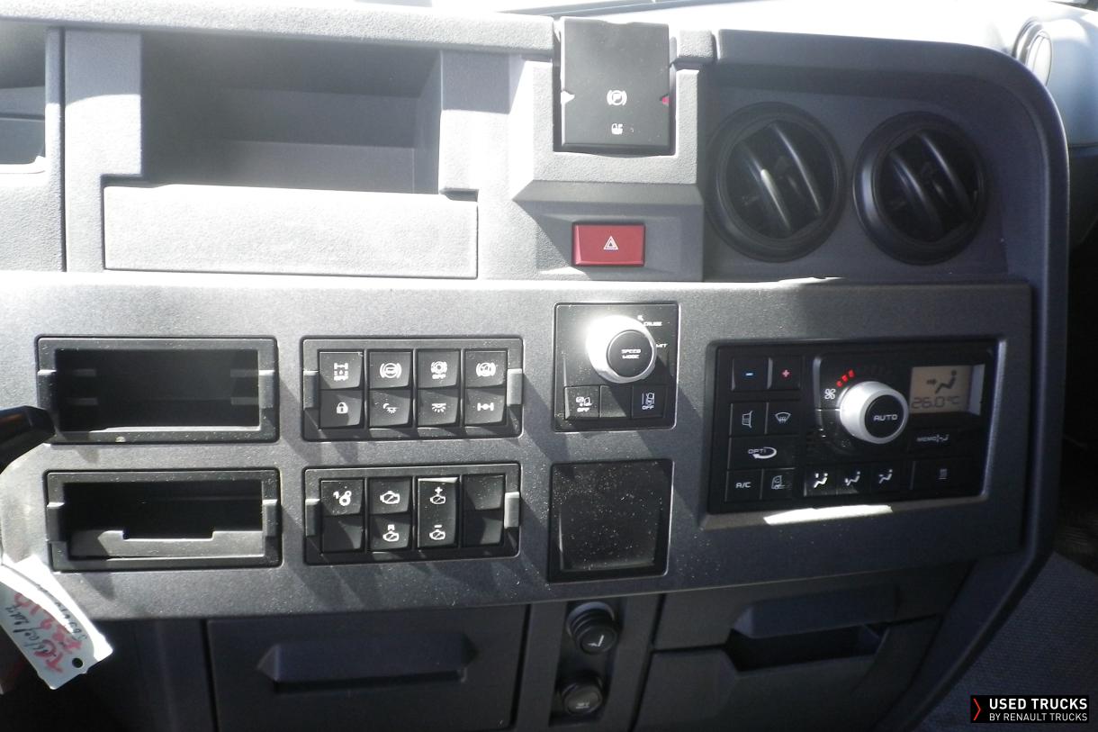 Renault Trucks T 440