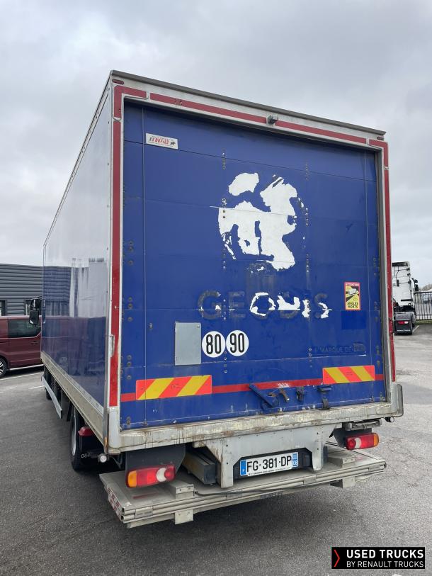 Renault Trucks D 210