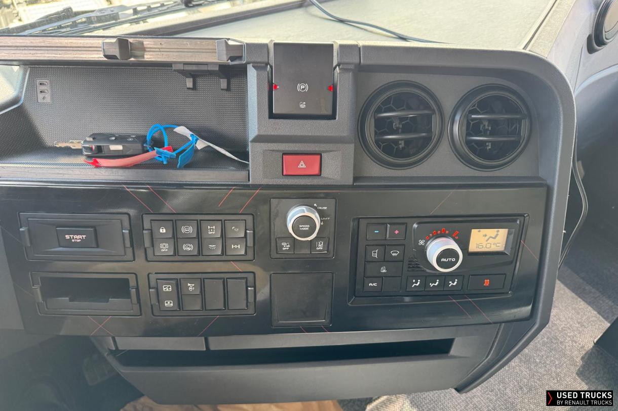 Renault Trucks T High 