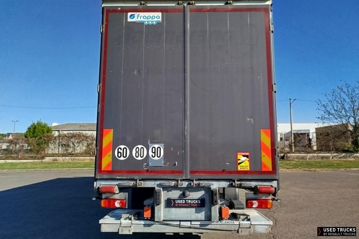 Renault Trucks D Wide 320
