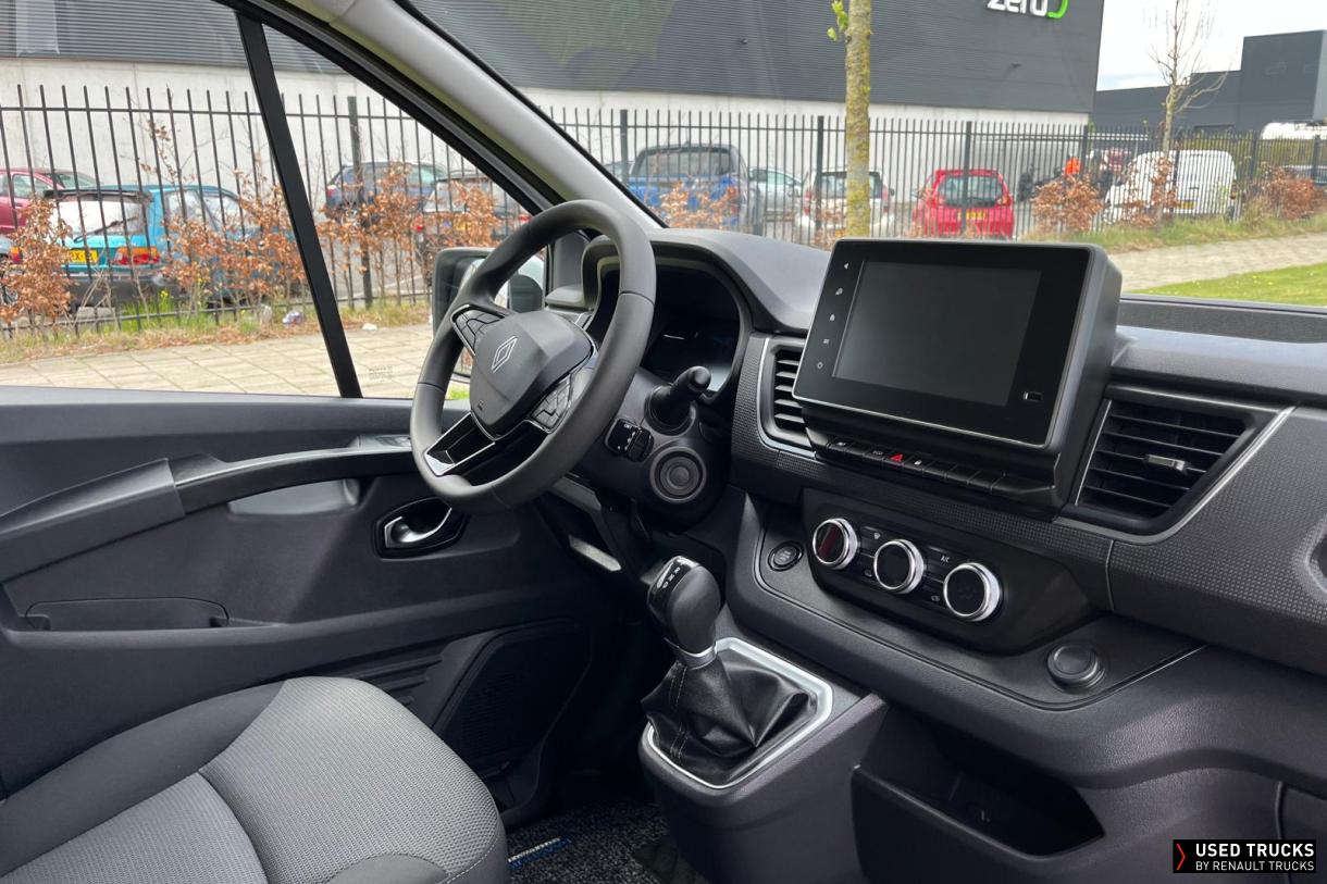 Renault Trucks Trafic 