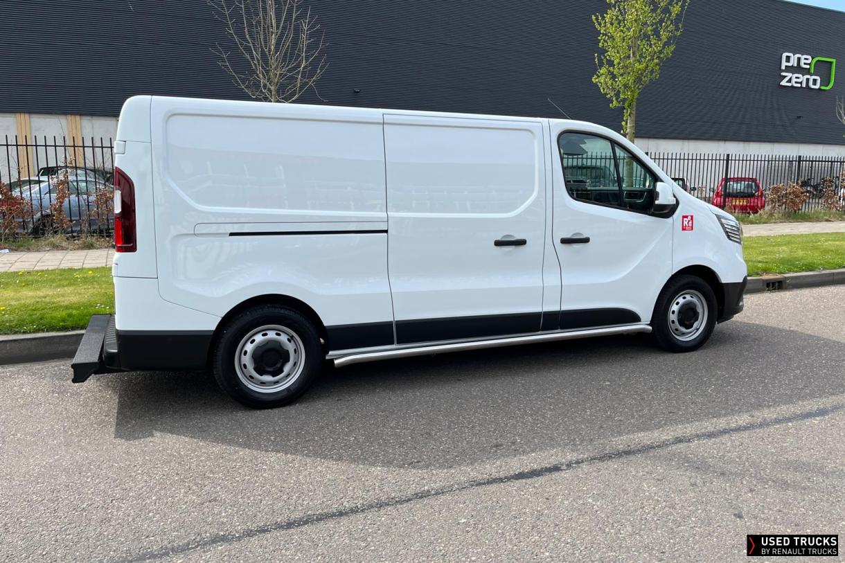 Renault Trucks Trafic 