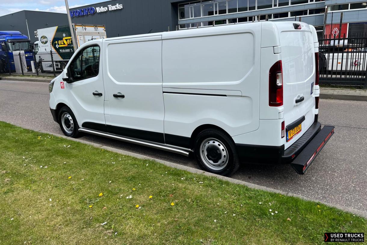 Renault Trucks Trafic 