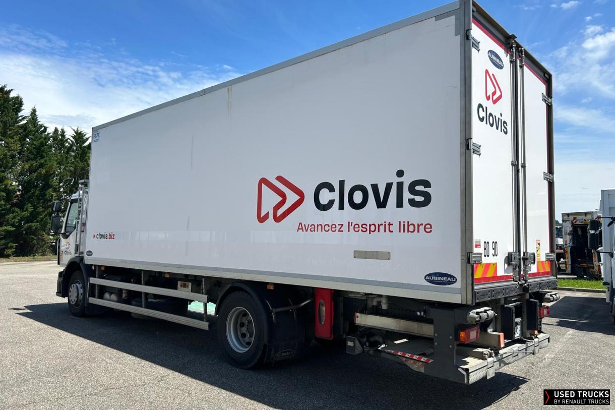 Renault Trucks D Wide 320