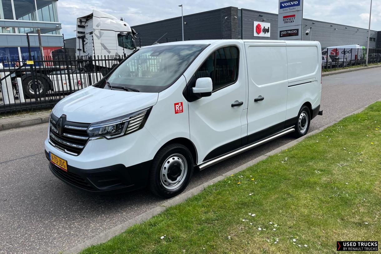 Renault Trucks Trafic 