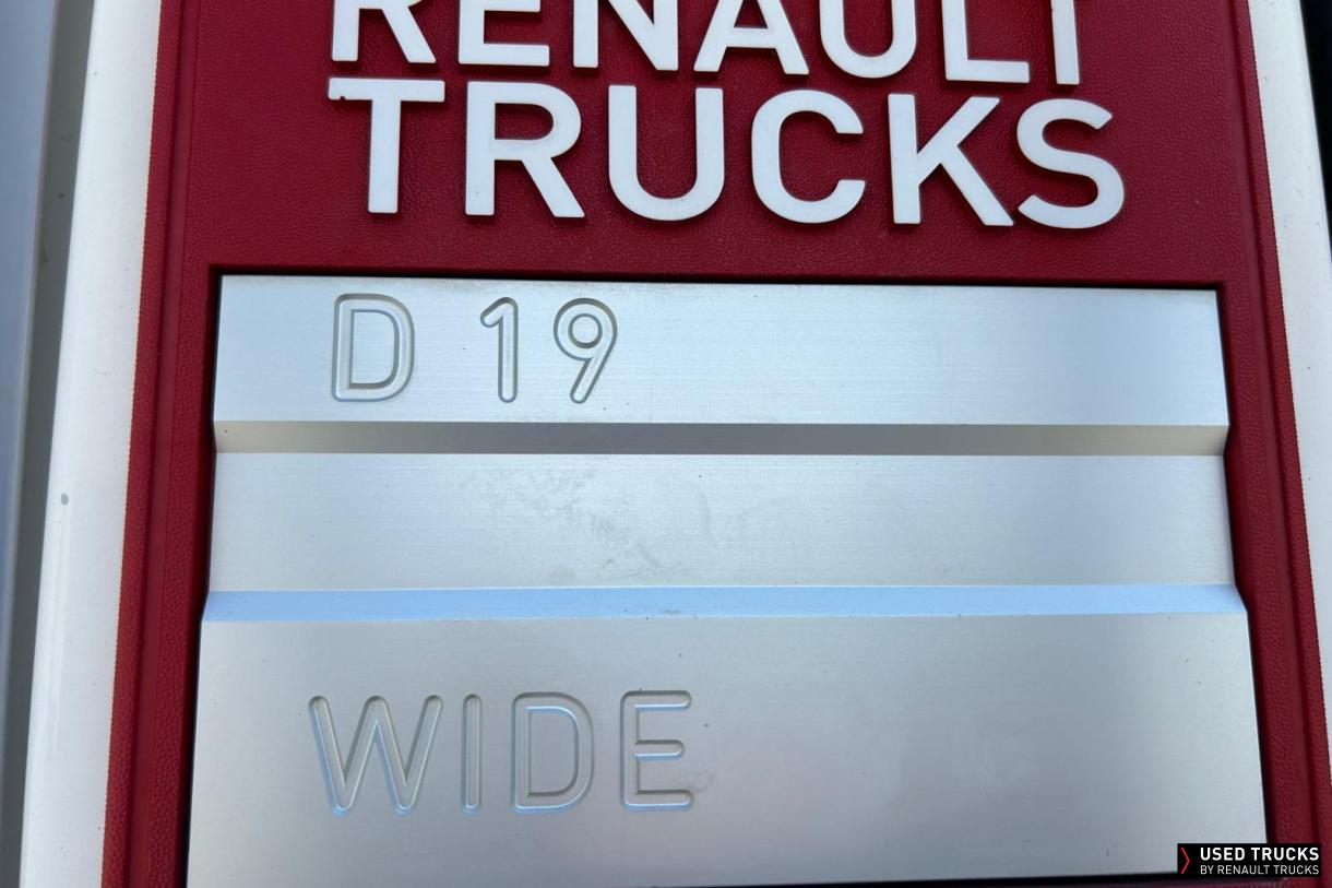 Renault Trucks D Wide 320