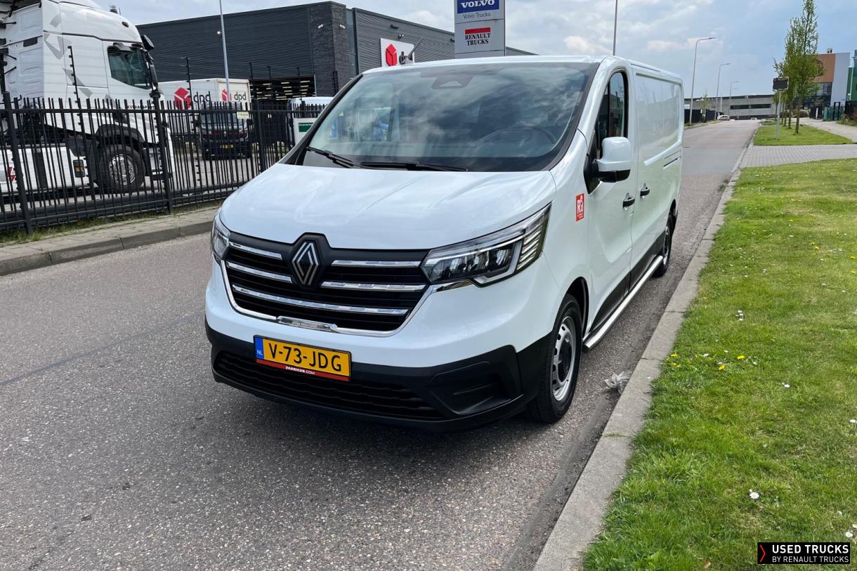 Renault Trucks Trafic 