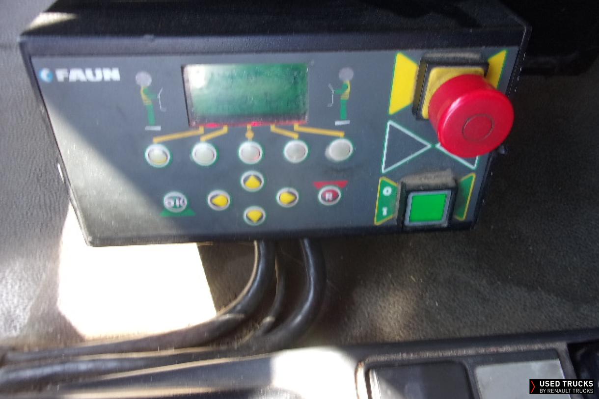 Renault Trucks Premium Distribution 280