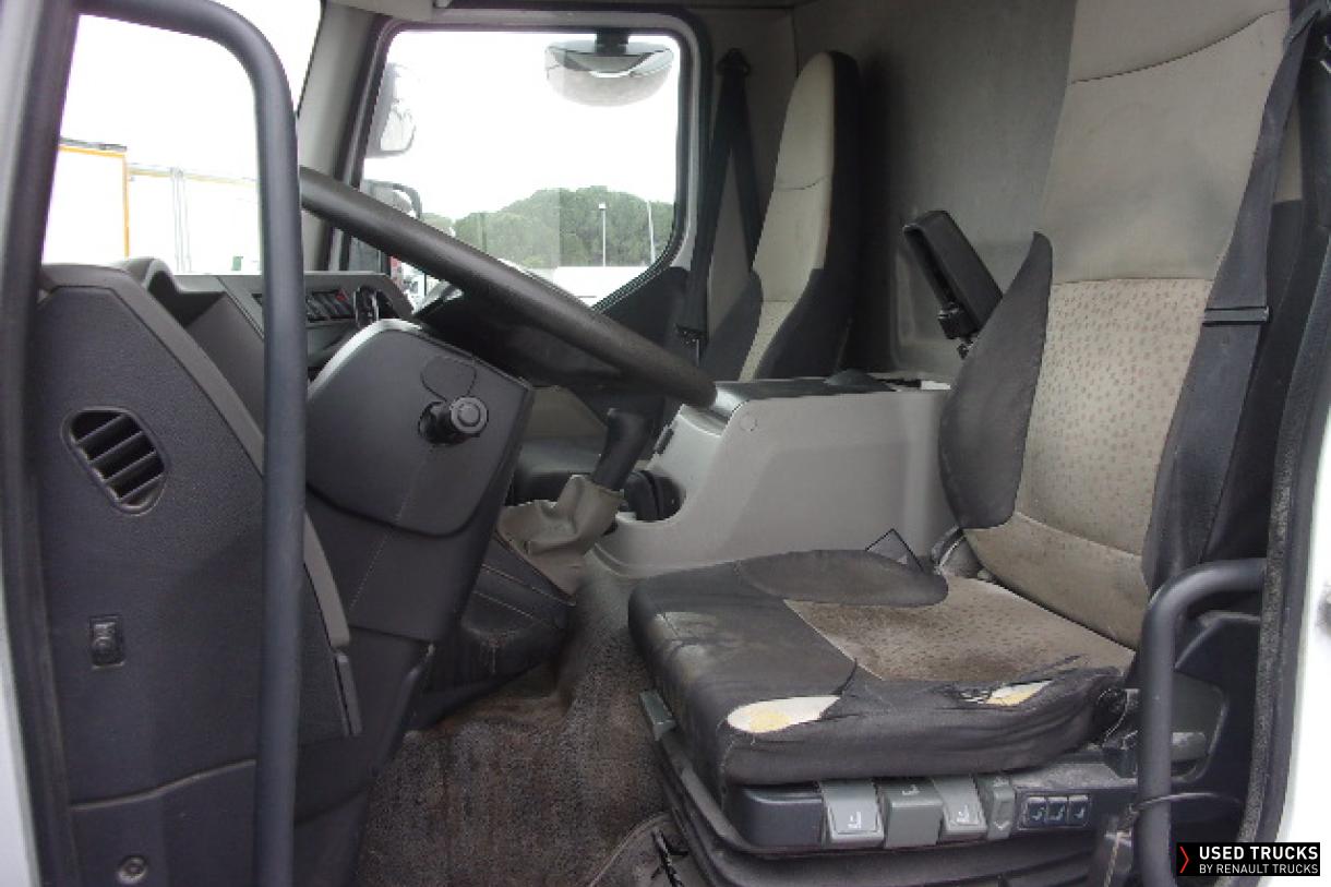 Renault Trucks Midlum 220