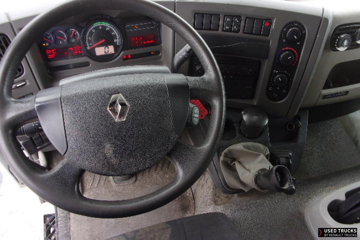 Renault Trucks Midlum 220