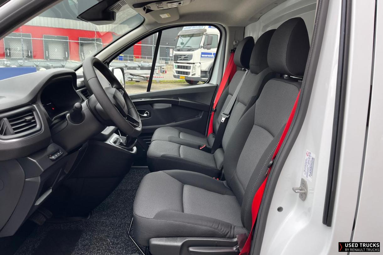 Renault Trucks Trafic 
