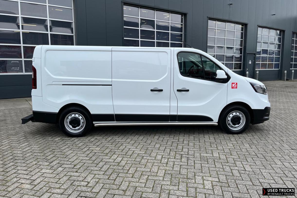 Renault Trucks Trafic 