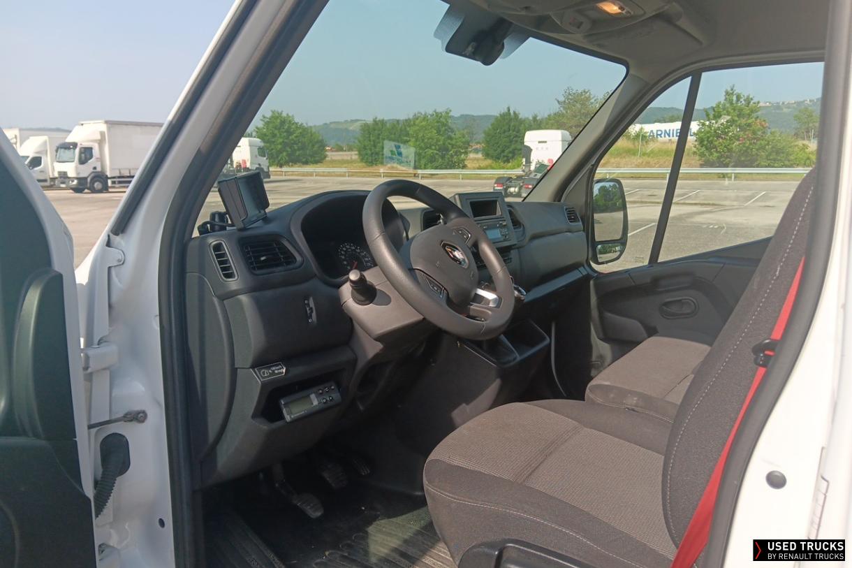 Renault Trucks Master 
