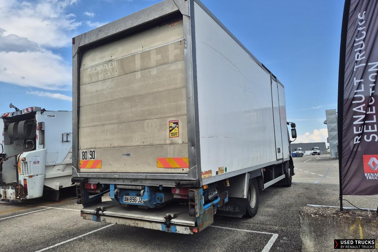 Renault Trucks Premium 210