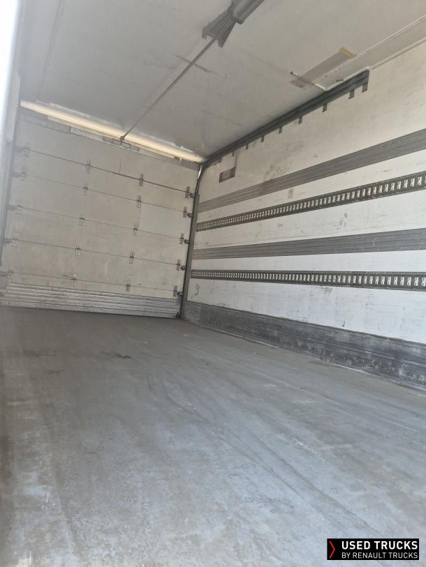 Renault Trucks Premium 210