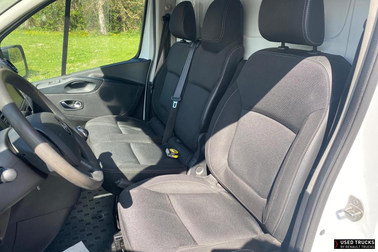 Renault Trucks Trafic 120