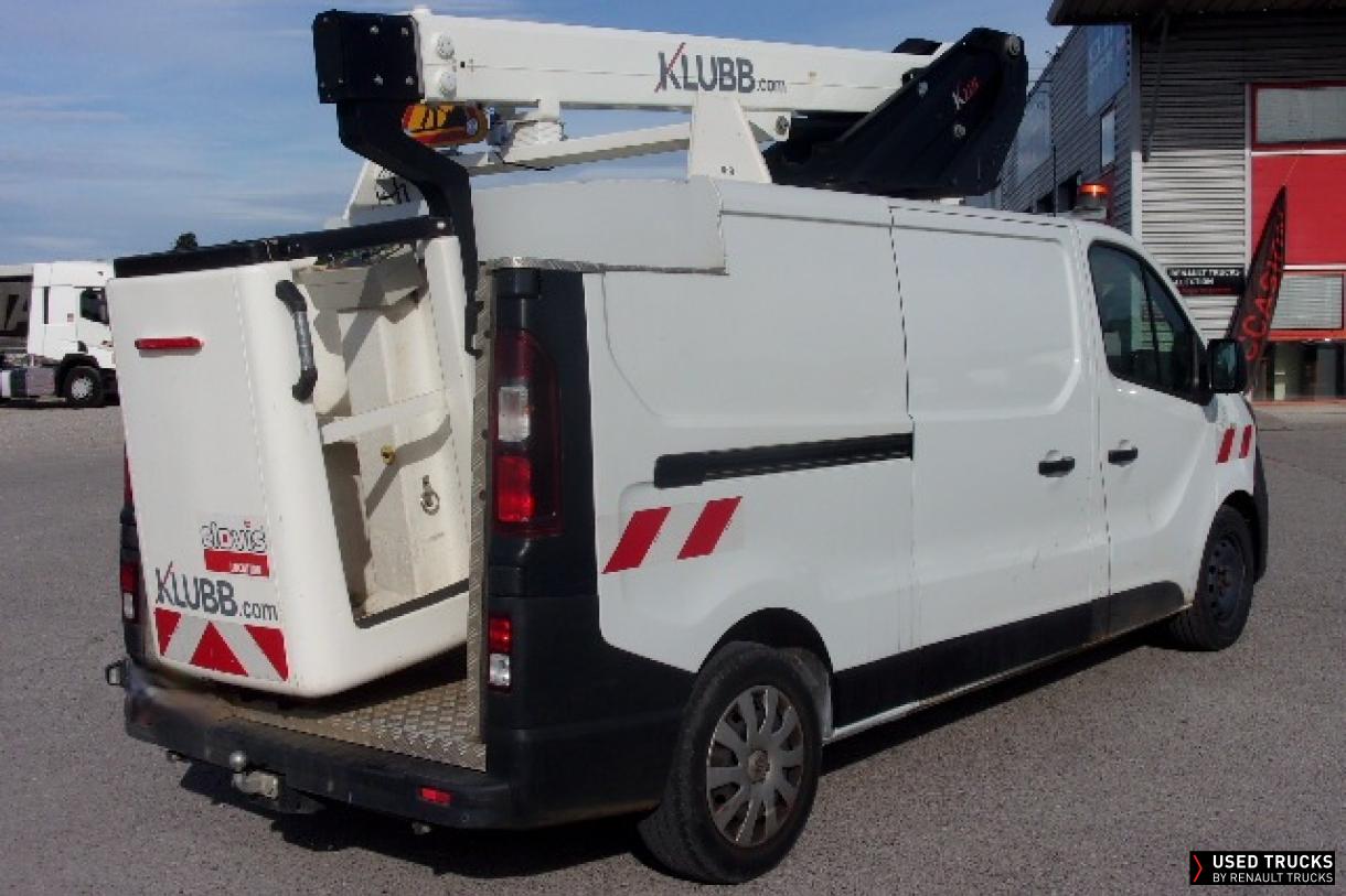 Renault Trucks NV300 120