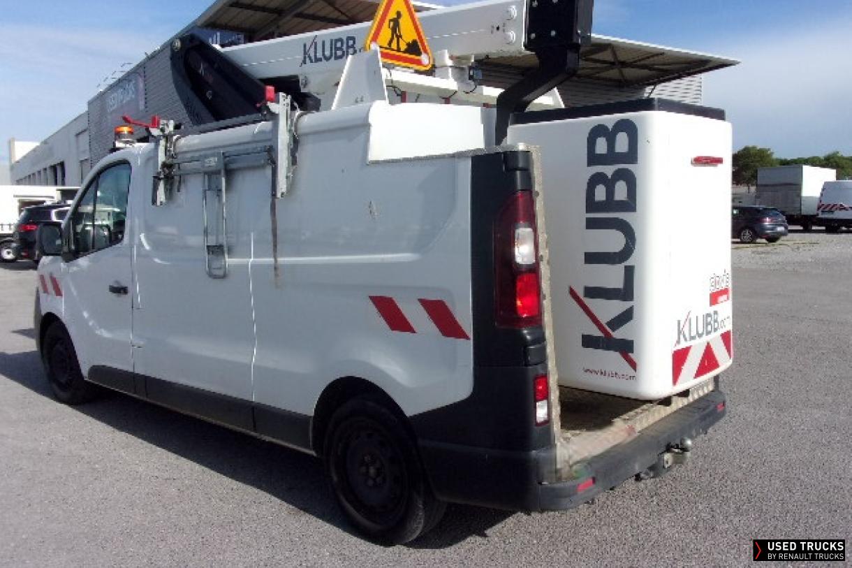 Renault Trucks NV300 120