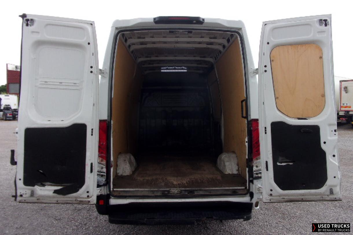 Iveco Daily 136