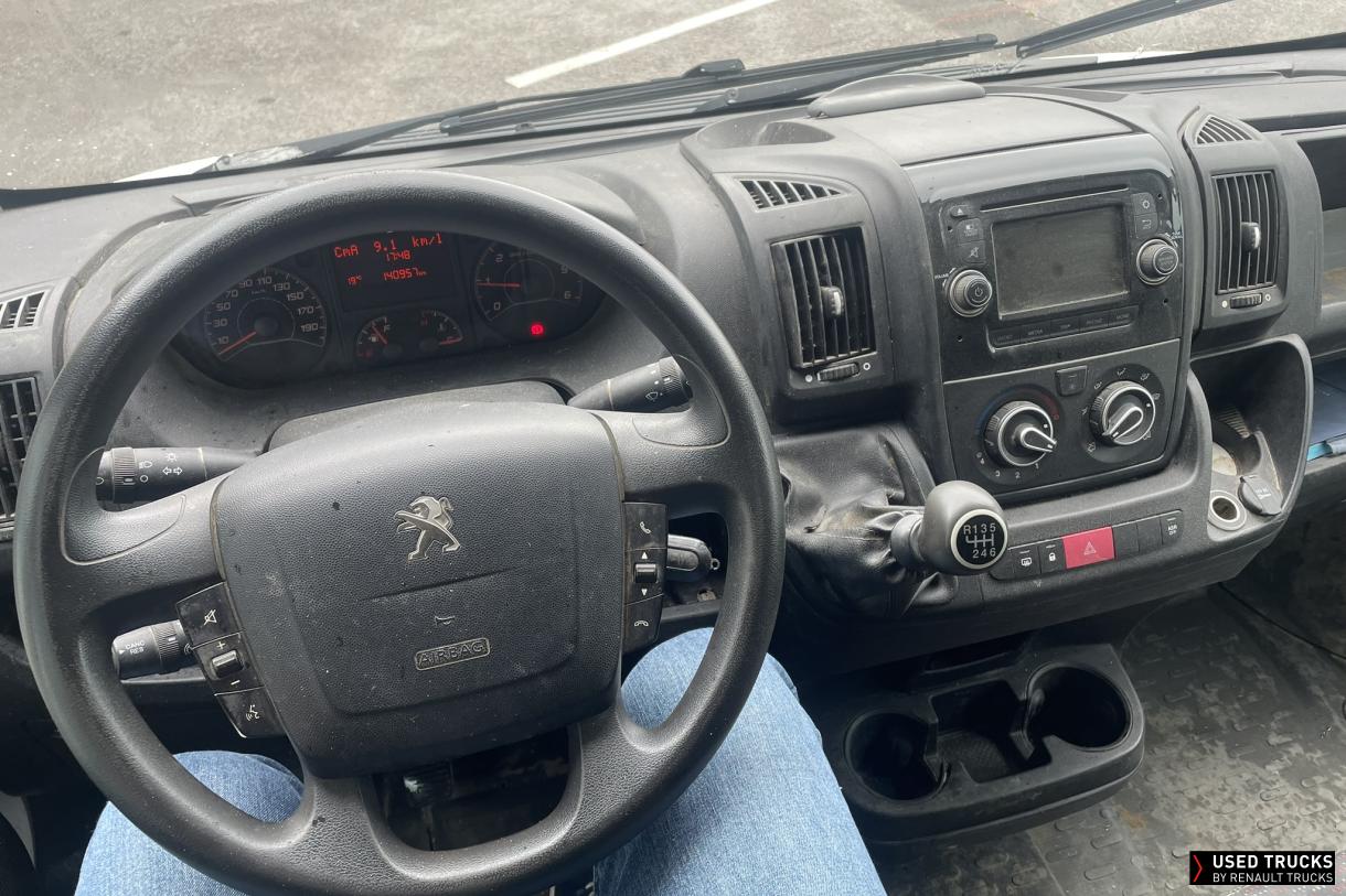 Peugeot Boxer 130