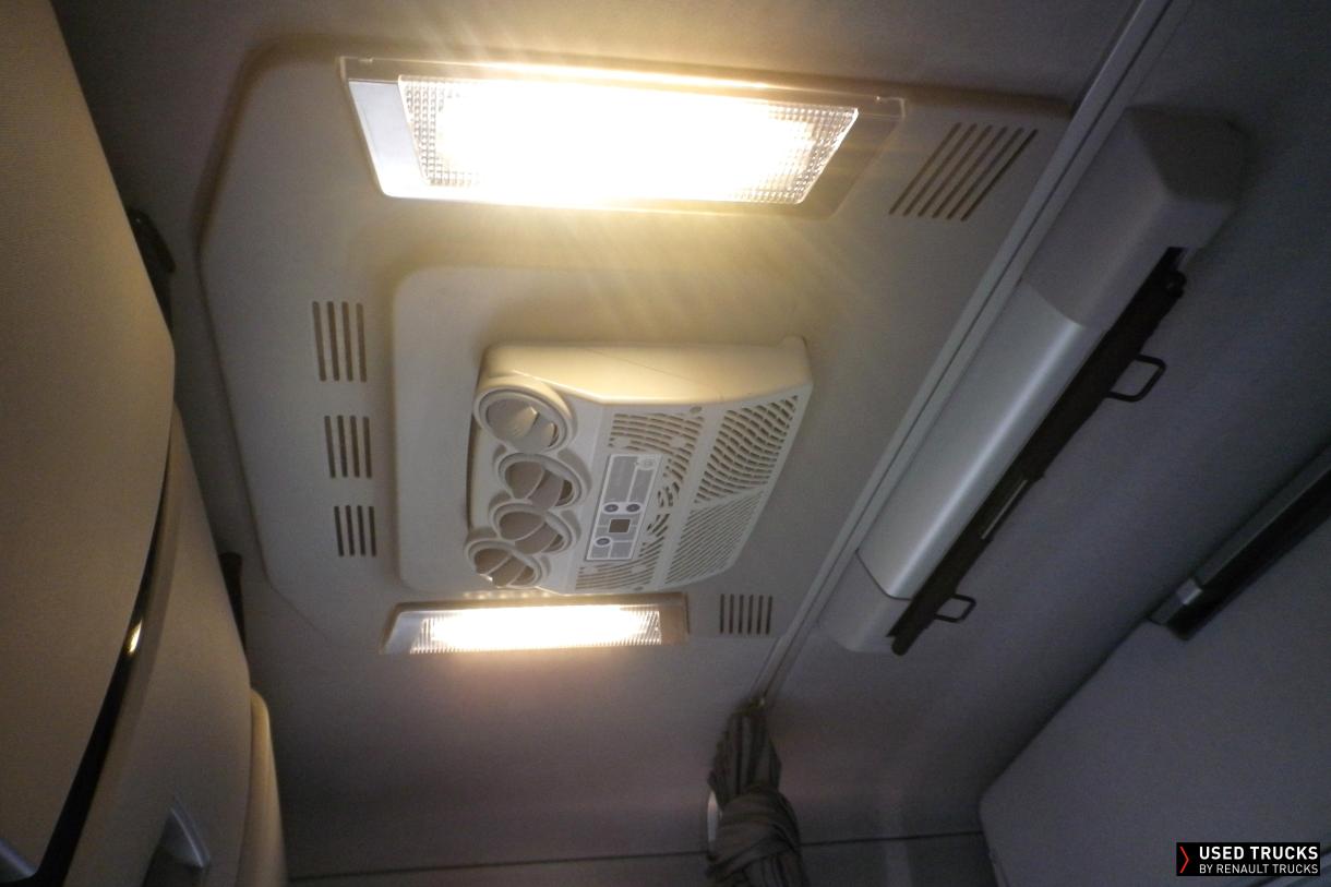Renault Trucks T High 520