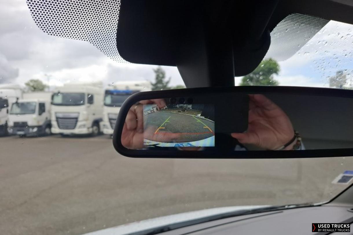 Renault Trucks Master 76