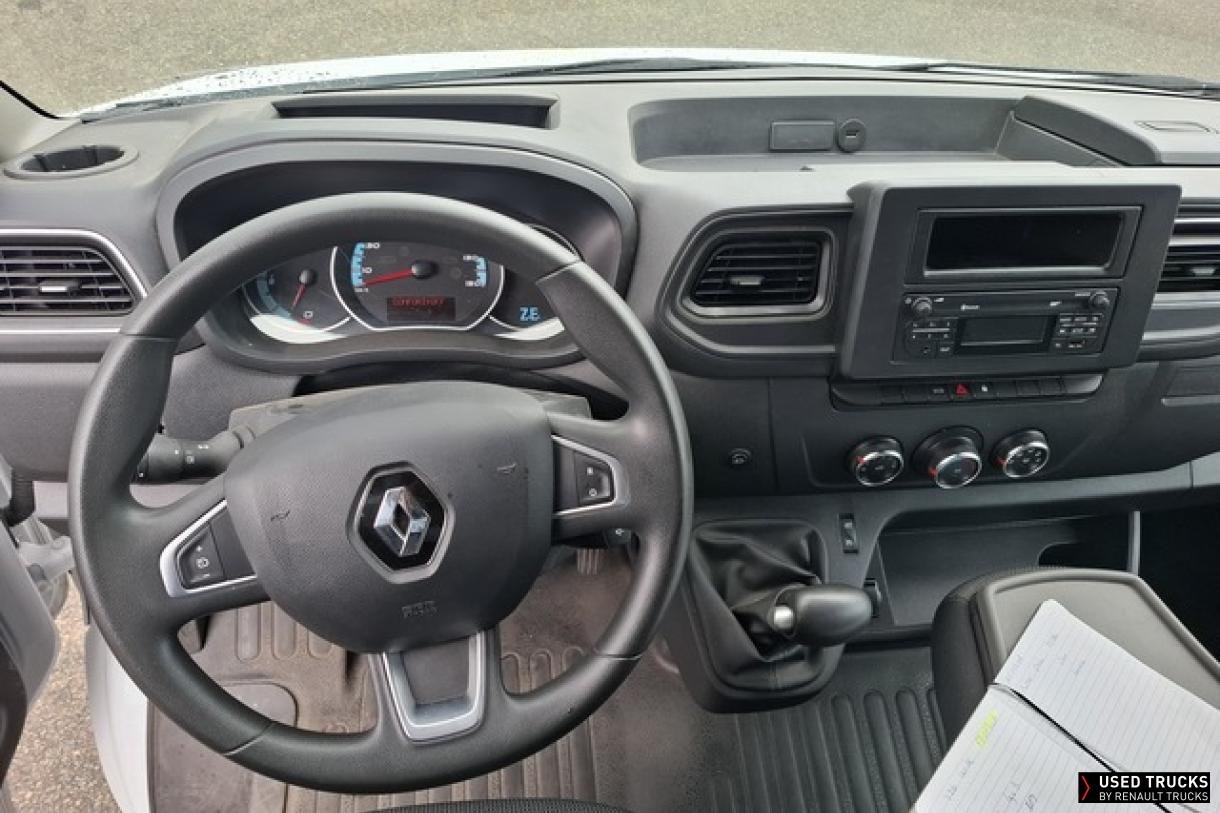 Renault Trucks Master 76