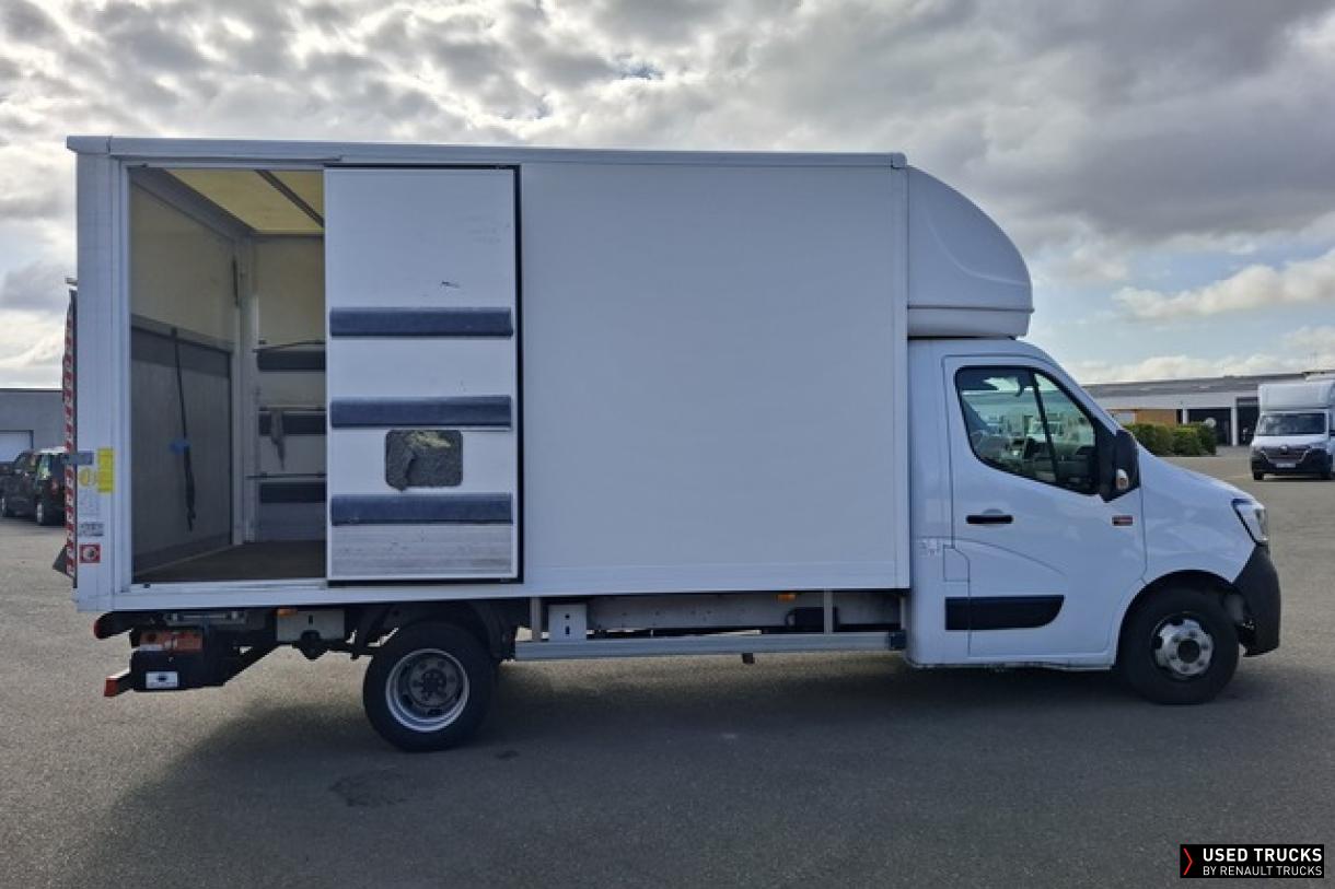 Renault Trucks Master 