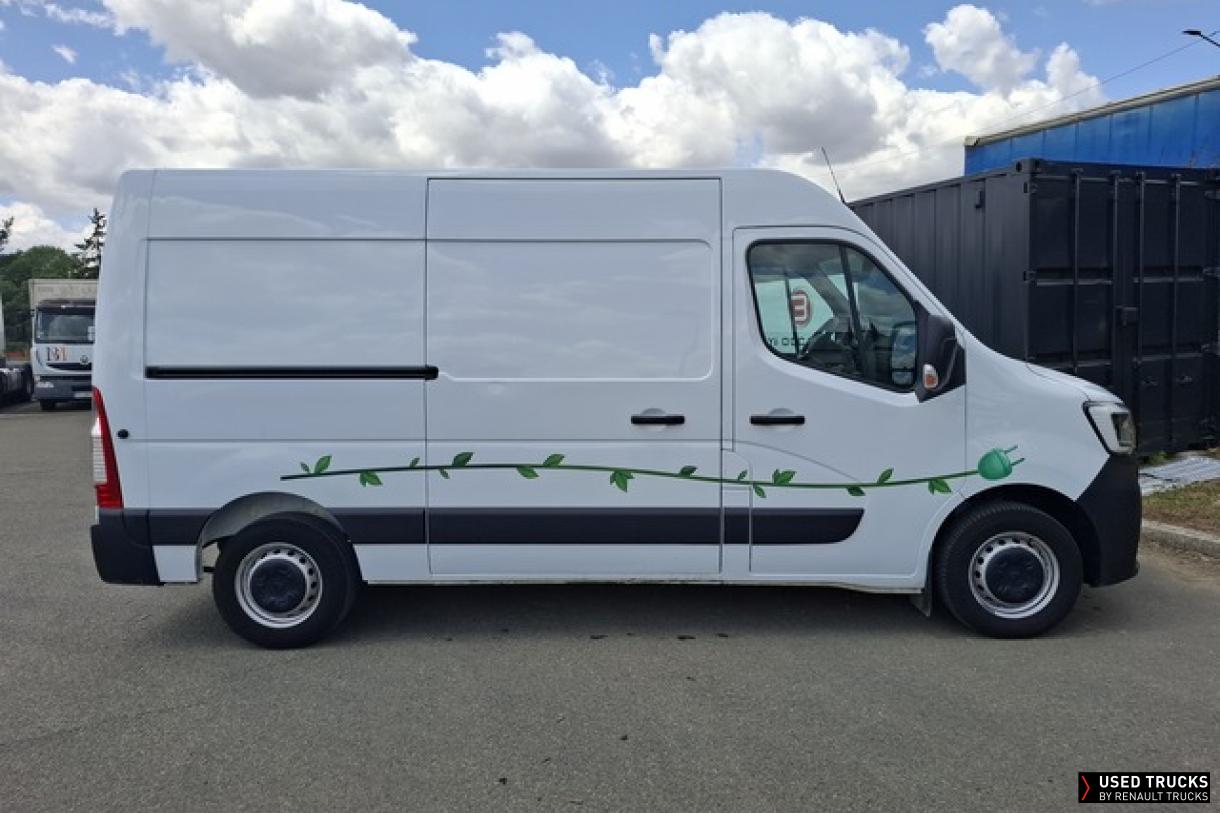 Renault Trucks Master 76