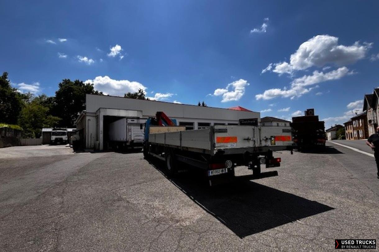 Renault Trucks Premium 180
