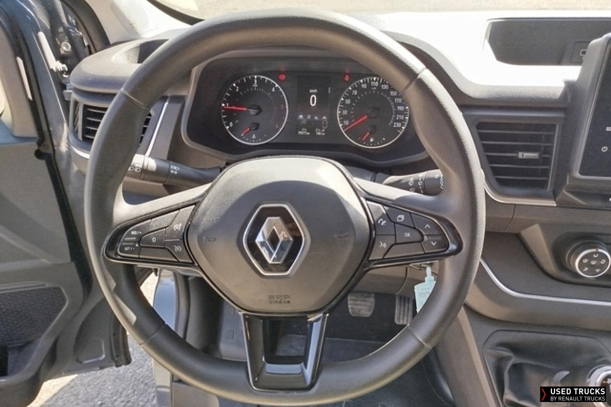 Renault Trafic 130