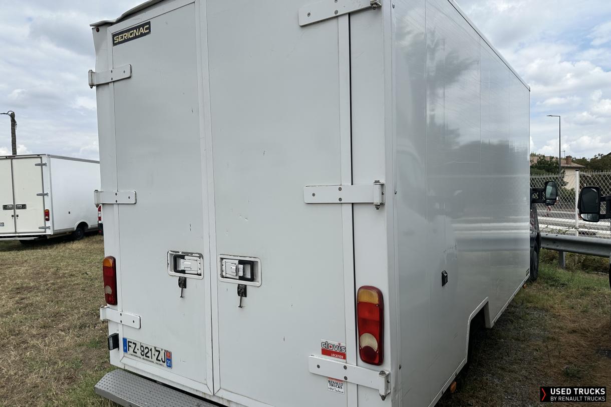 Renault Trucks Master 130