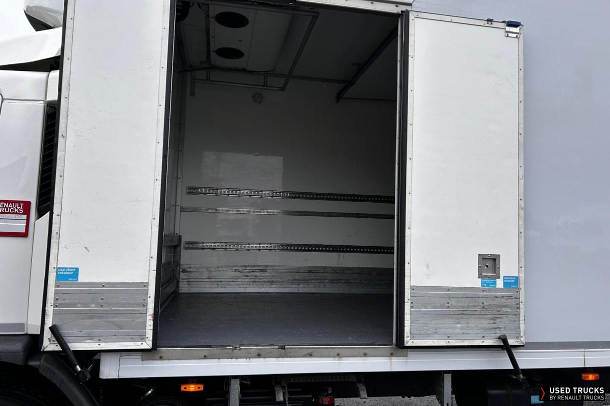Renault Trucks D Wide 250