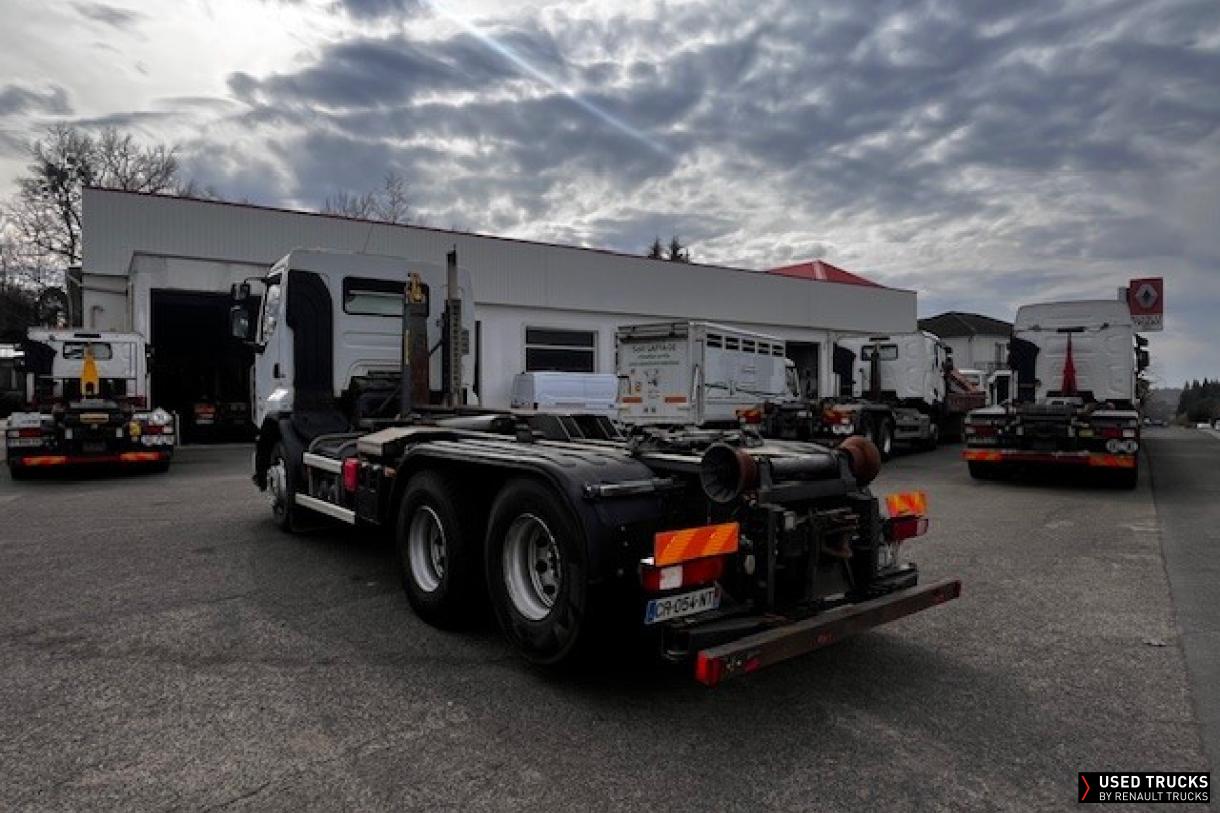 Renault Trucks Premium 460