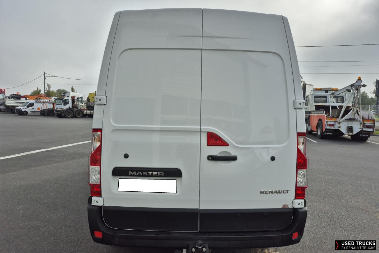 Renault Master 130