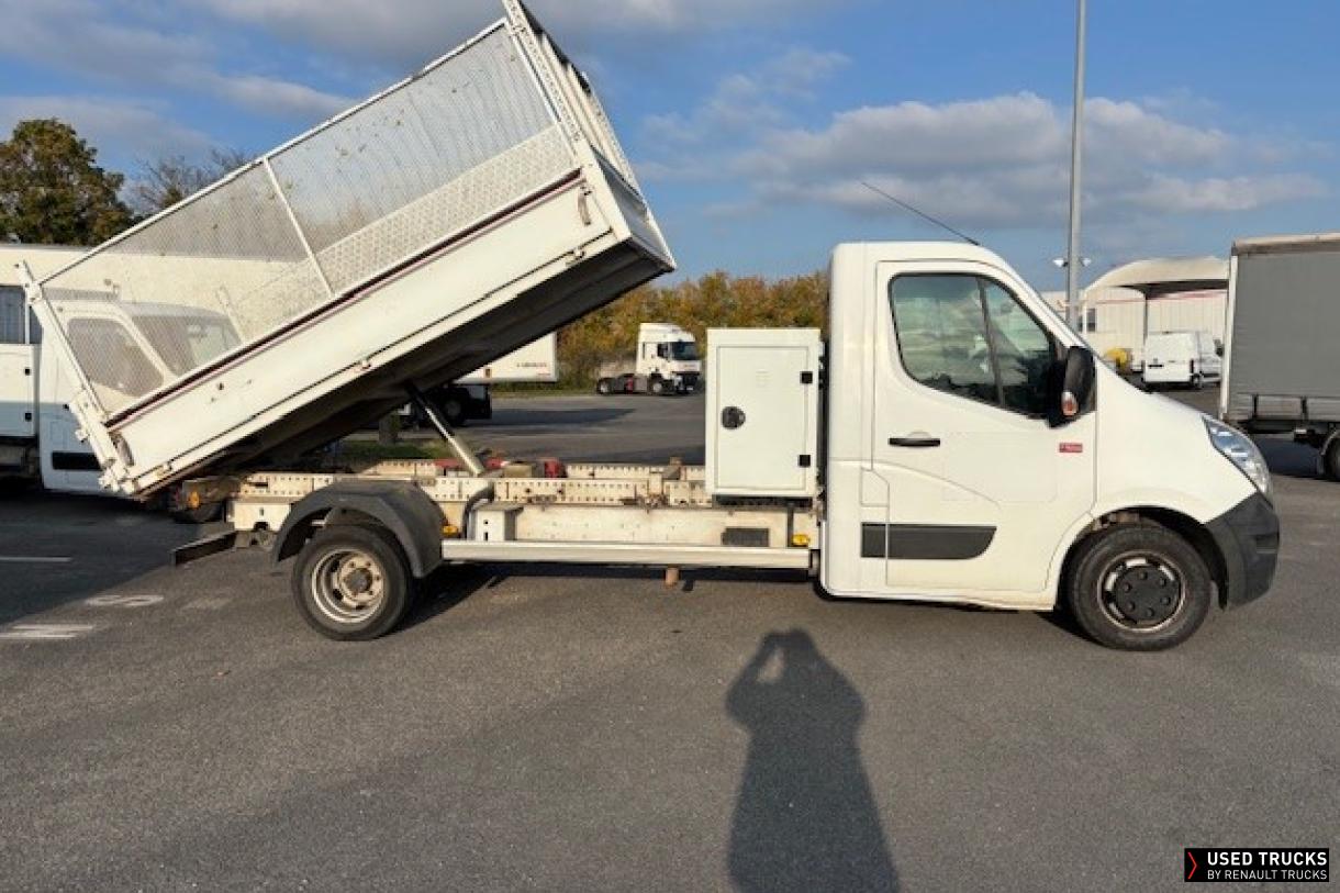 Renault Trucks Master 145