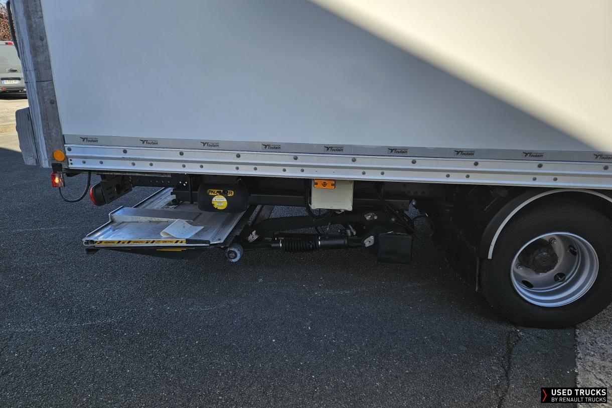 Renault Trucks D 210