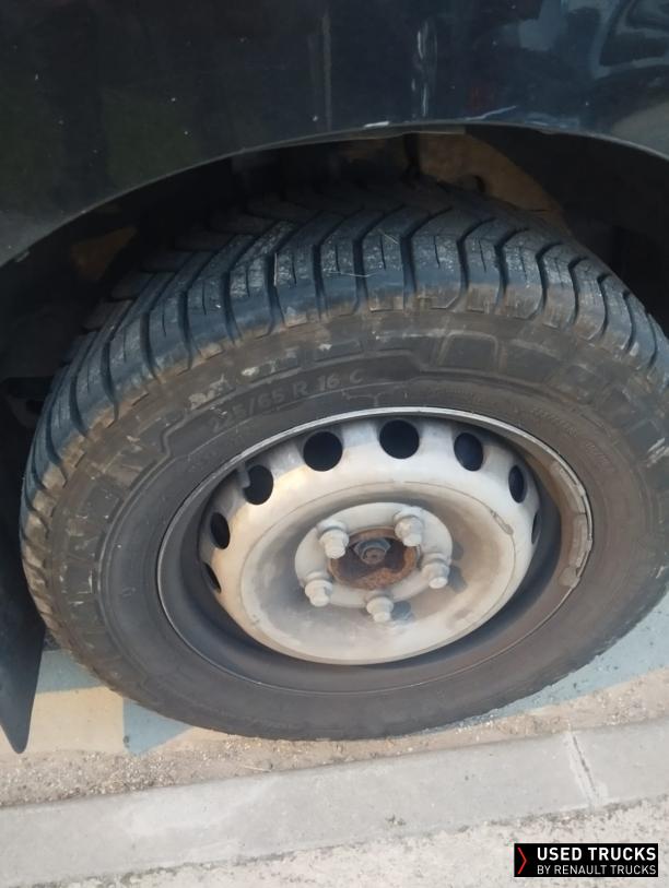 Renault Trucks Master 145