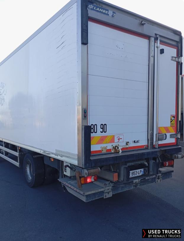 Renault Trucks D 240