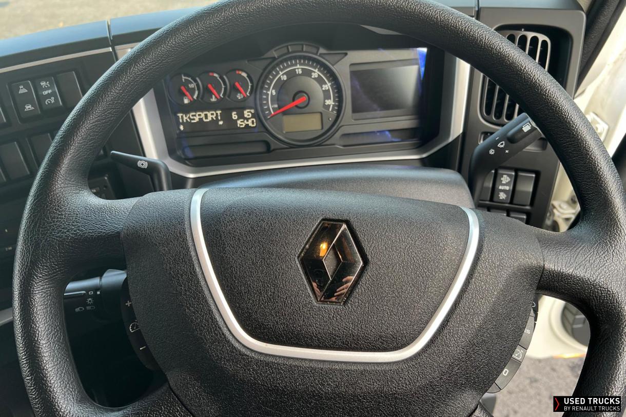 Renault Trucks D Wide 250